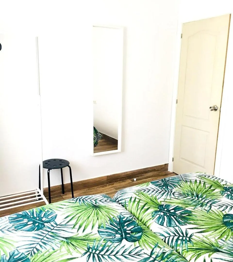 Apartment With 3 Bedrooms In Malaga, With Wifi
