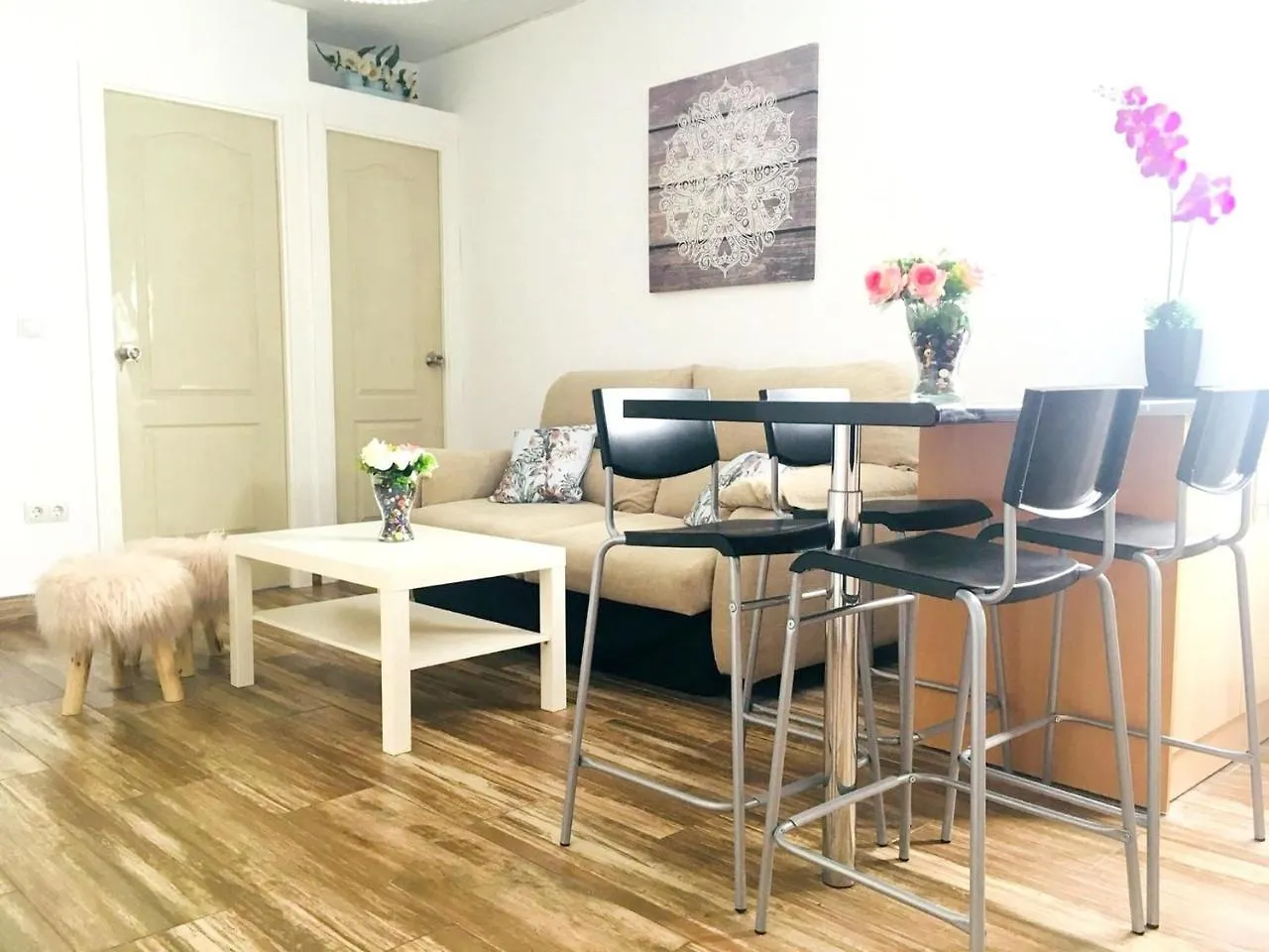 Apartment With 3 Bedrooms In Malaga, With Wifi